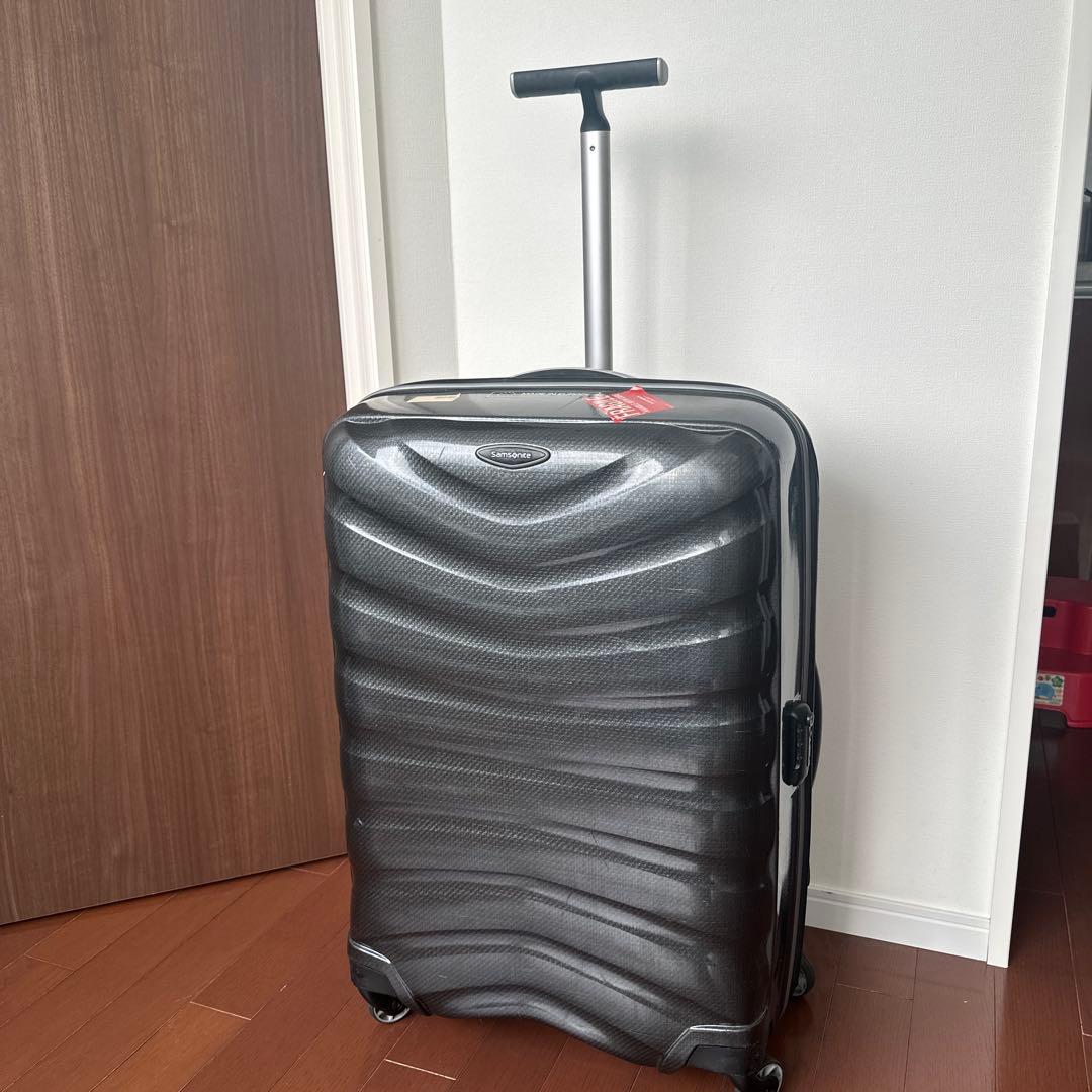 美品　サムソナイトの大型軽量スーツケース