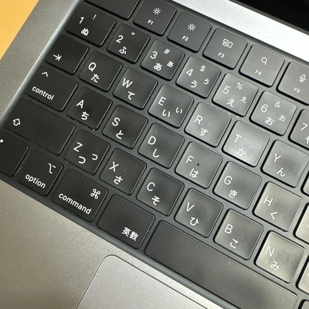 MacBook pro M2 pro MPHE3J/A Office搭載