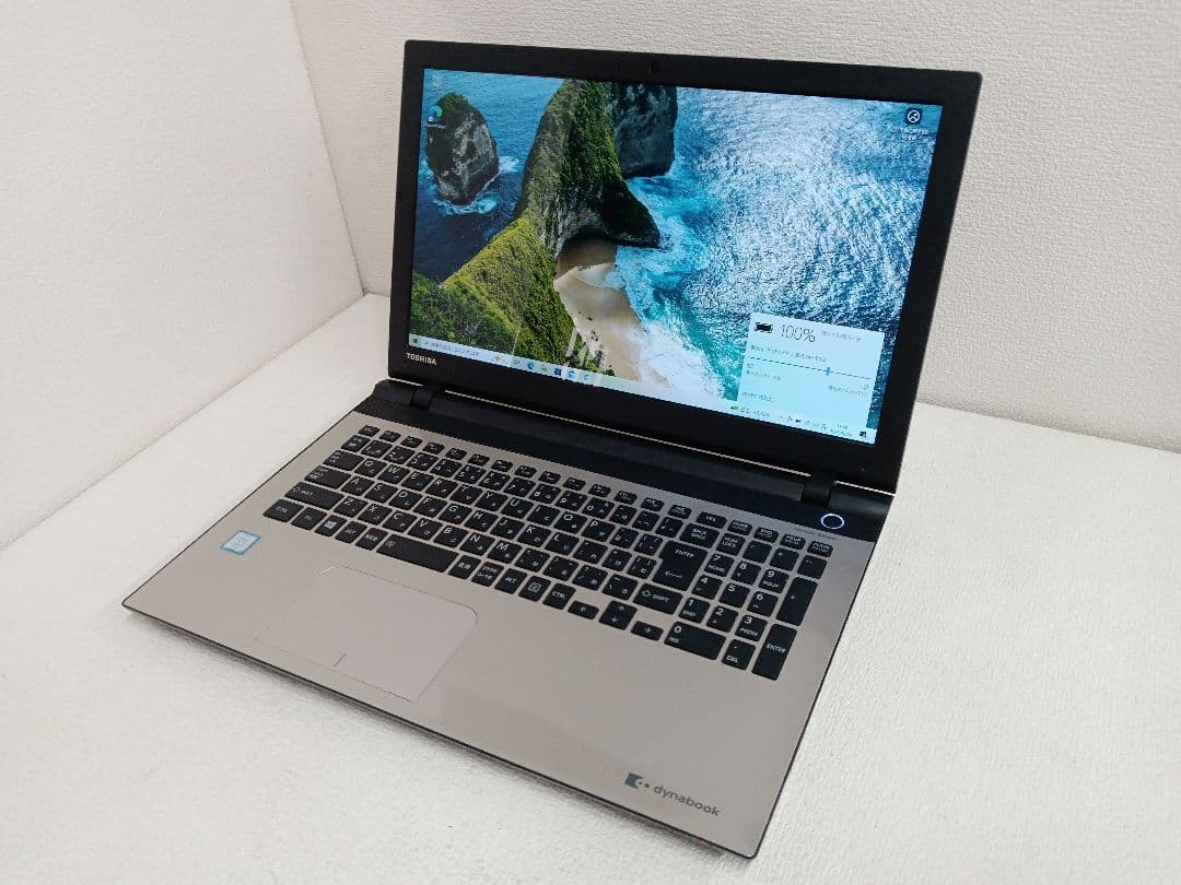 Ω TOSHIBA dynabook AZ85/UG ストレージ無