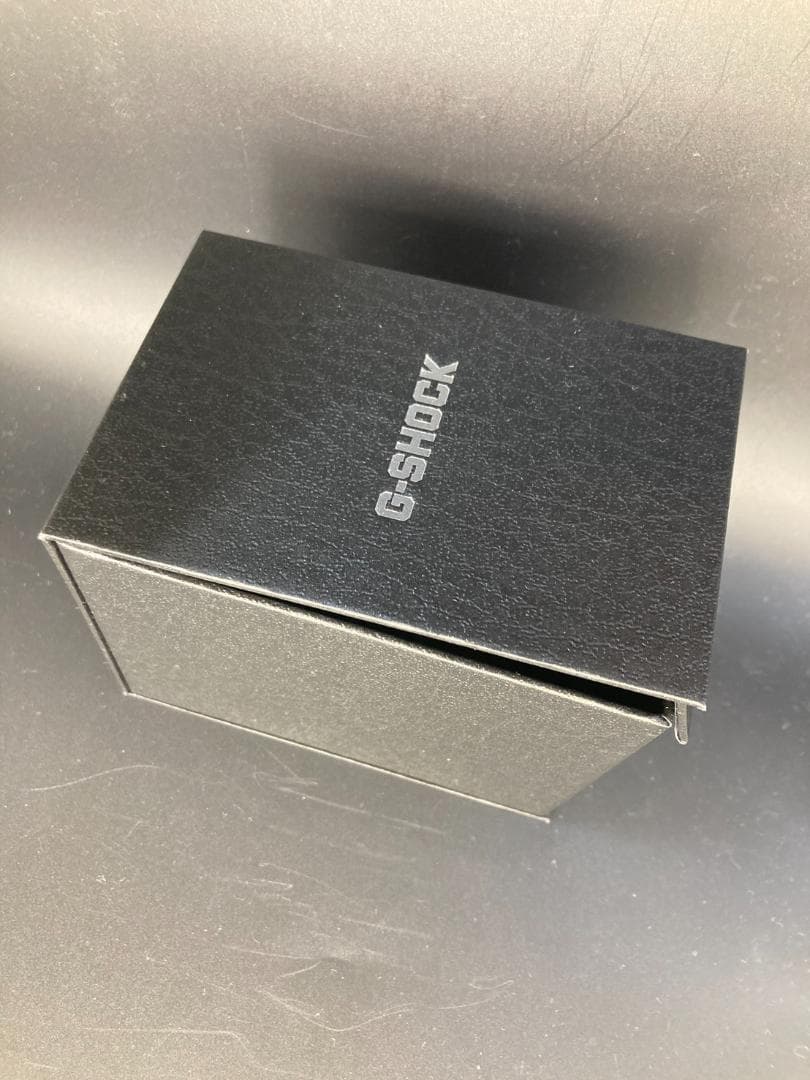 レアカラー カシオ G-SHOCK GA-110HC ホワイト/ブルー 箱説付