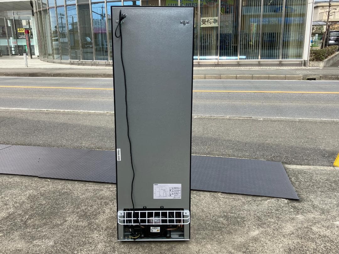 愛知岐阜/送料込★2023年製★アイリス　162L冷蔵庫 IRSE-16A-B