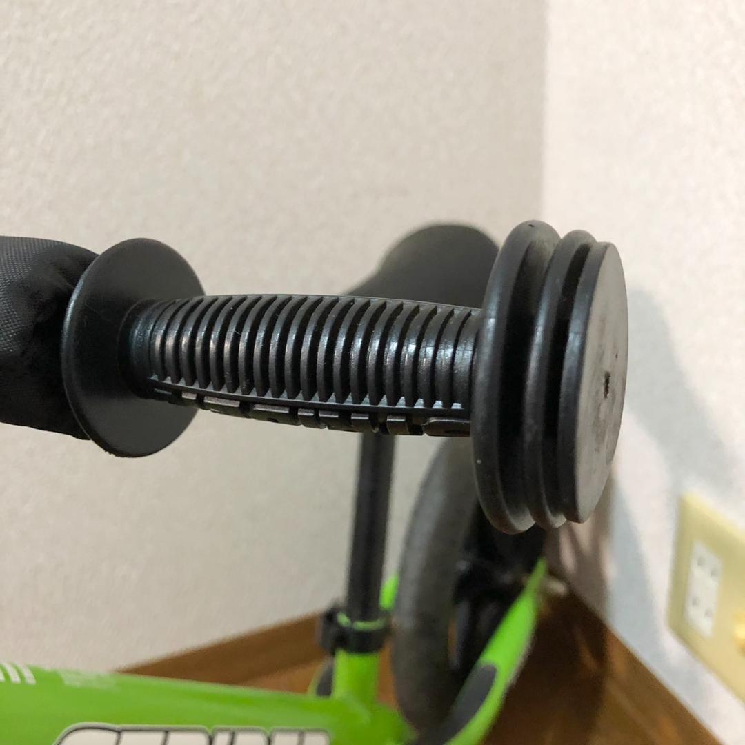 STRIDER ストライダー スポーツ　黄緑　12インチ