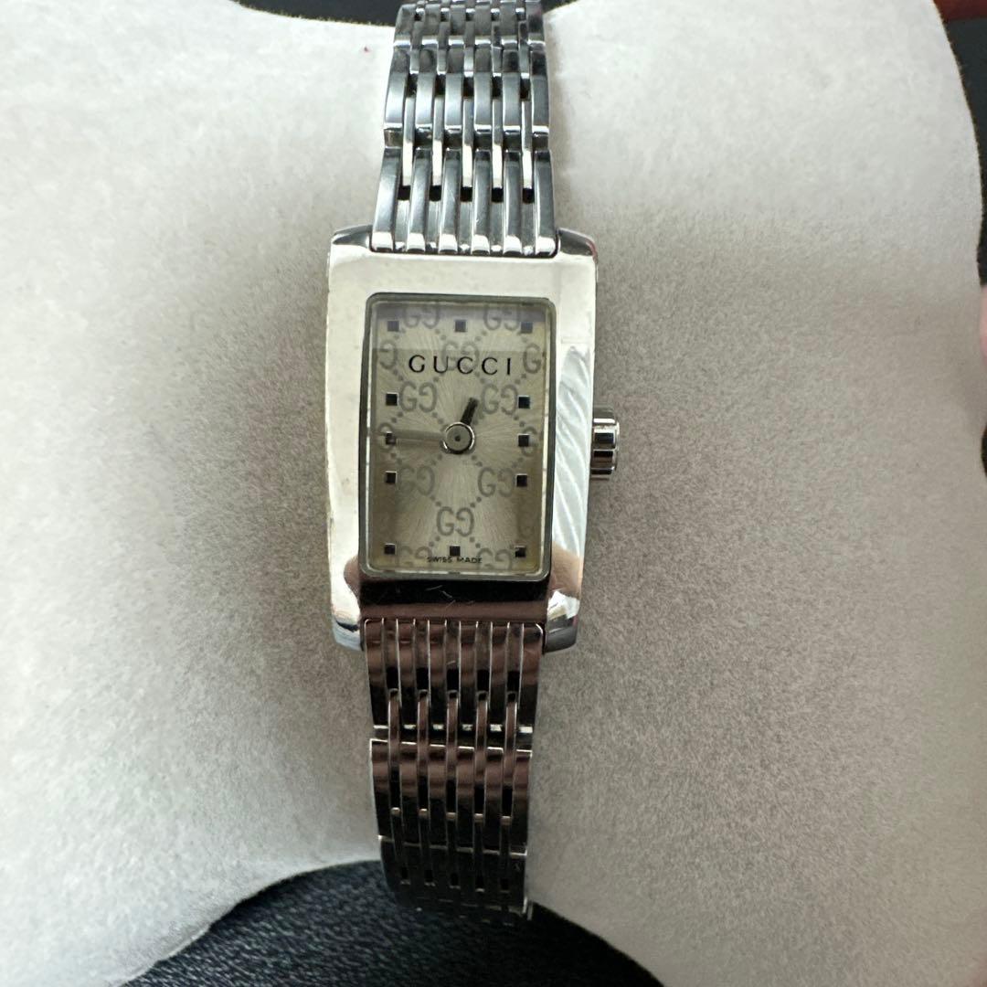 GUCCI 腕時計 クォーツ時計 8600L