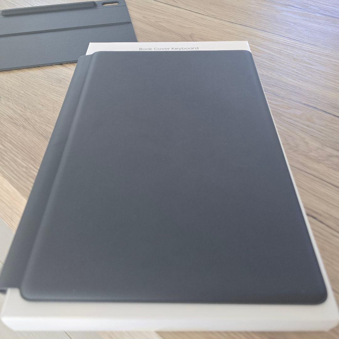 Galaxy Tab S8+ プラス plus 純正キーボードカバー他