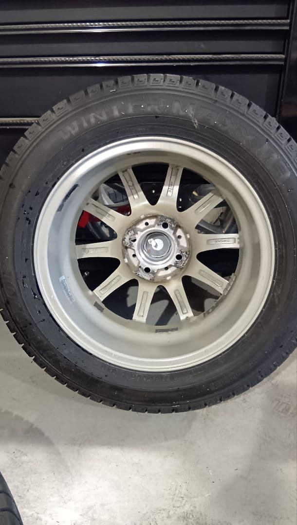 アクア　175 65 15 ダンロップ スタッドレスタイヤ　2本セット　①