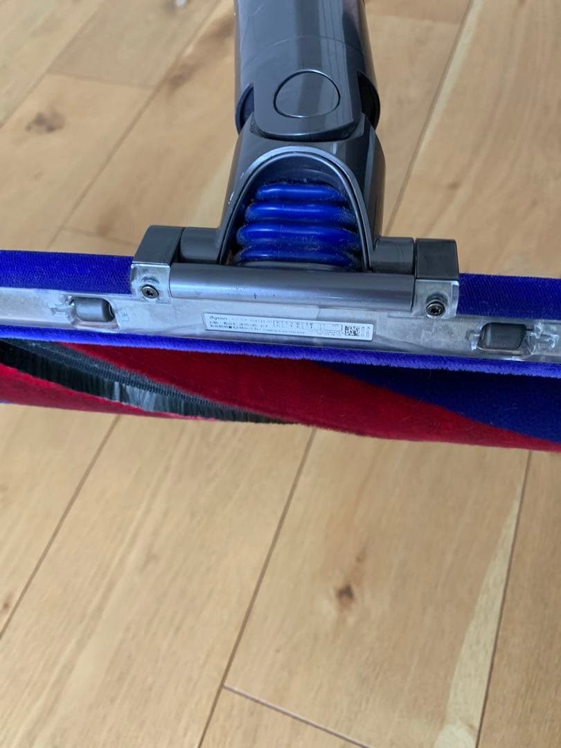【ジャンク】Dyson Digital Slim Fluffy SV18