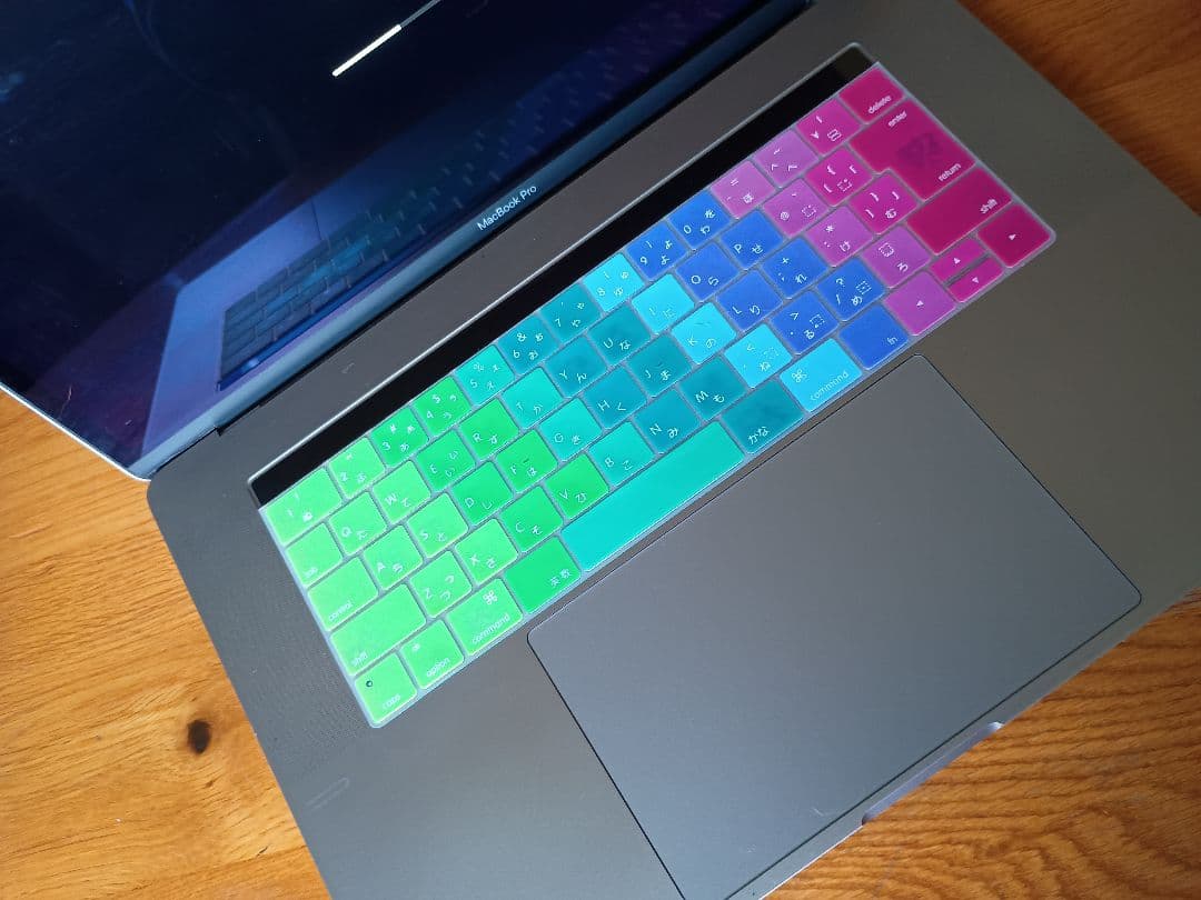 Apple MacBookpro　2016 15インチ シルバー ジャンク？