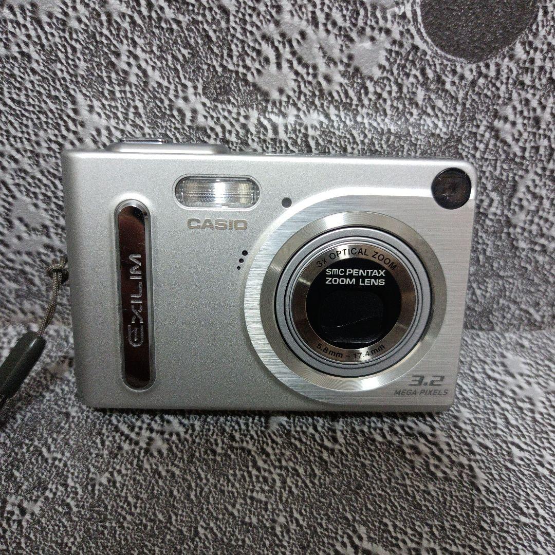 デジタルカメラ CASIO EXILIM ZOOM EX-Z3