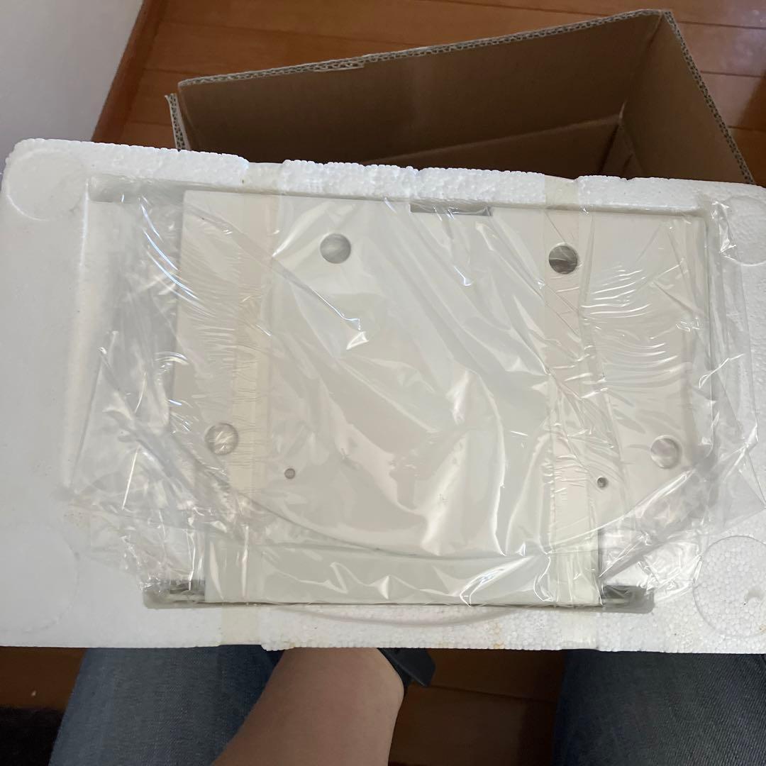 NIRO Q: ホワイト ハイビジョンTV用5.1Chスピーカー