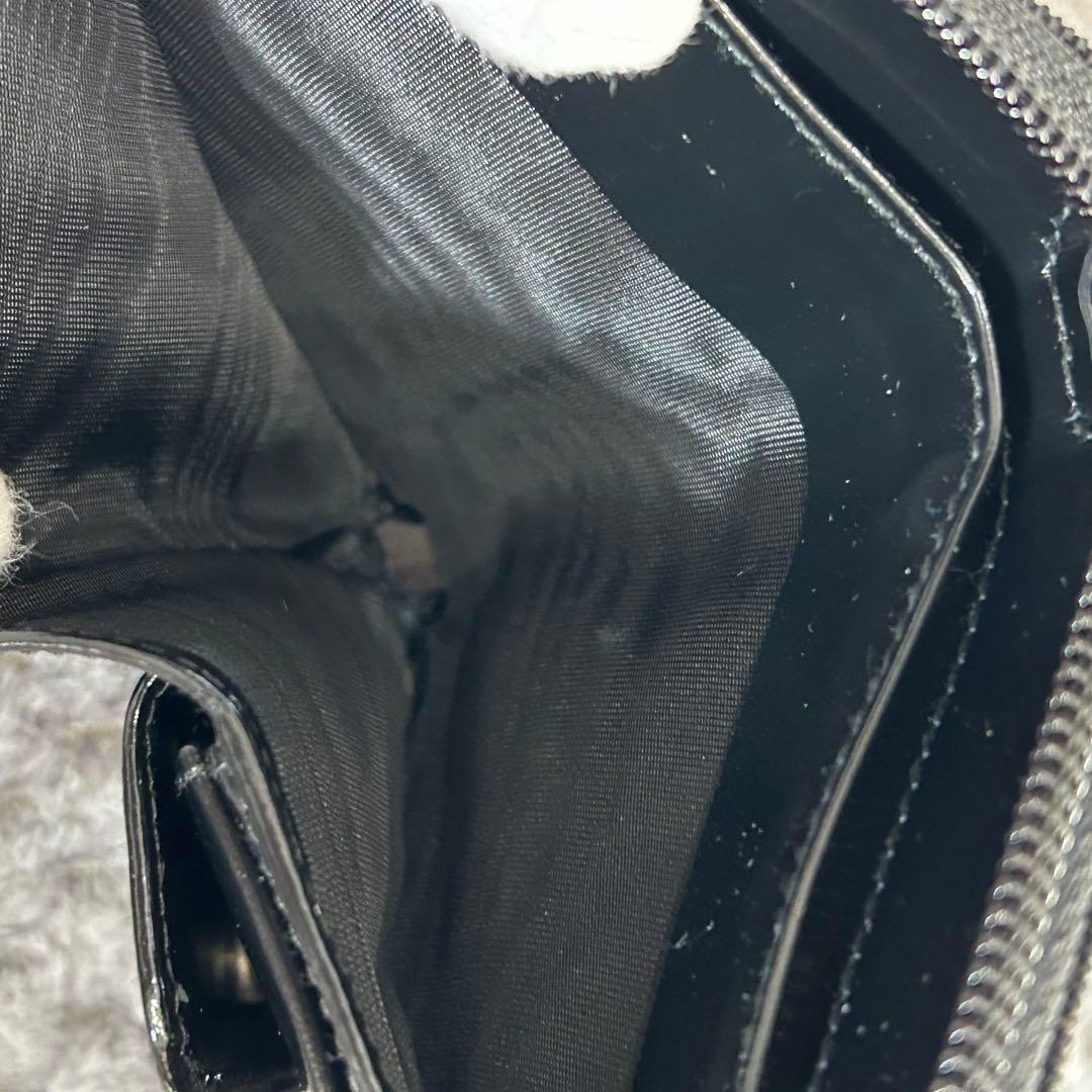 GUCCI ブラック 2つ折り財布 メンズ 035 0416 1988