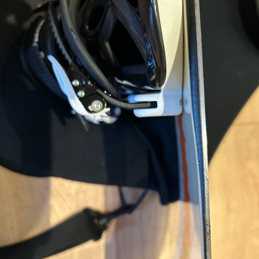 子供用スノーボードSalomon 100cm ビンディング、ケース付き