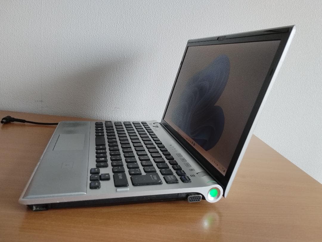 軽量版 Sony VAIO i5 SSD 128GB 8GB Windows11