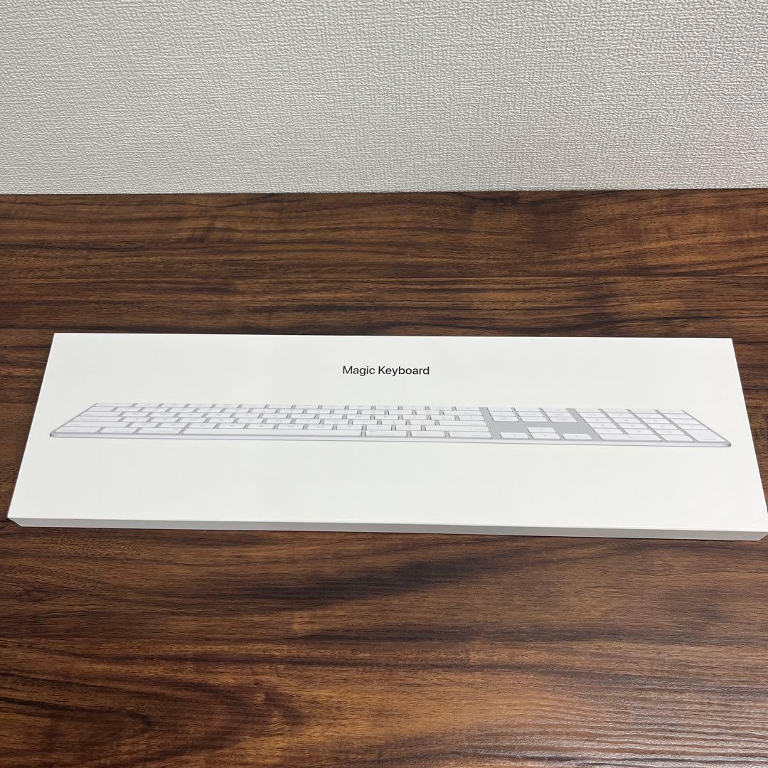 【新品】Apple MAGIC KEYBOARD（テンキー付）日本語（JIS）