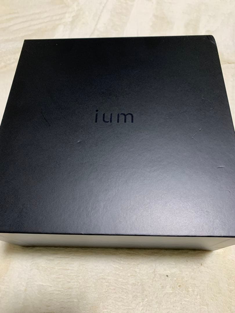 ボディ・フェイスケア ium EMS HEAD SPA