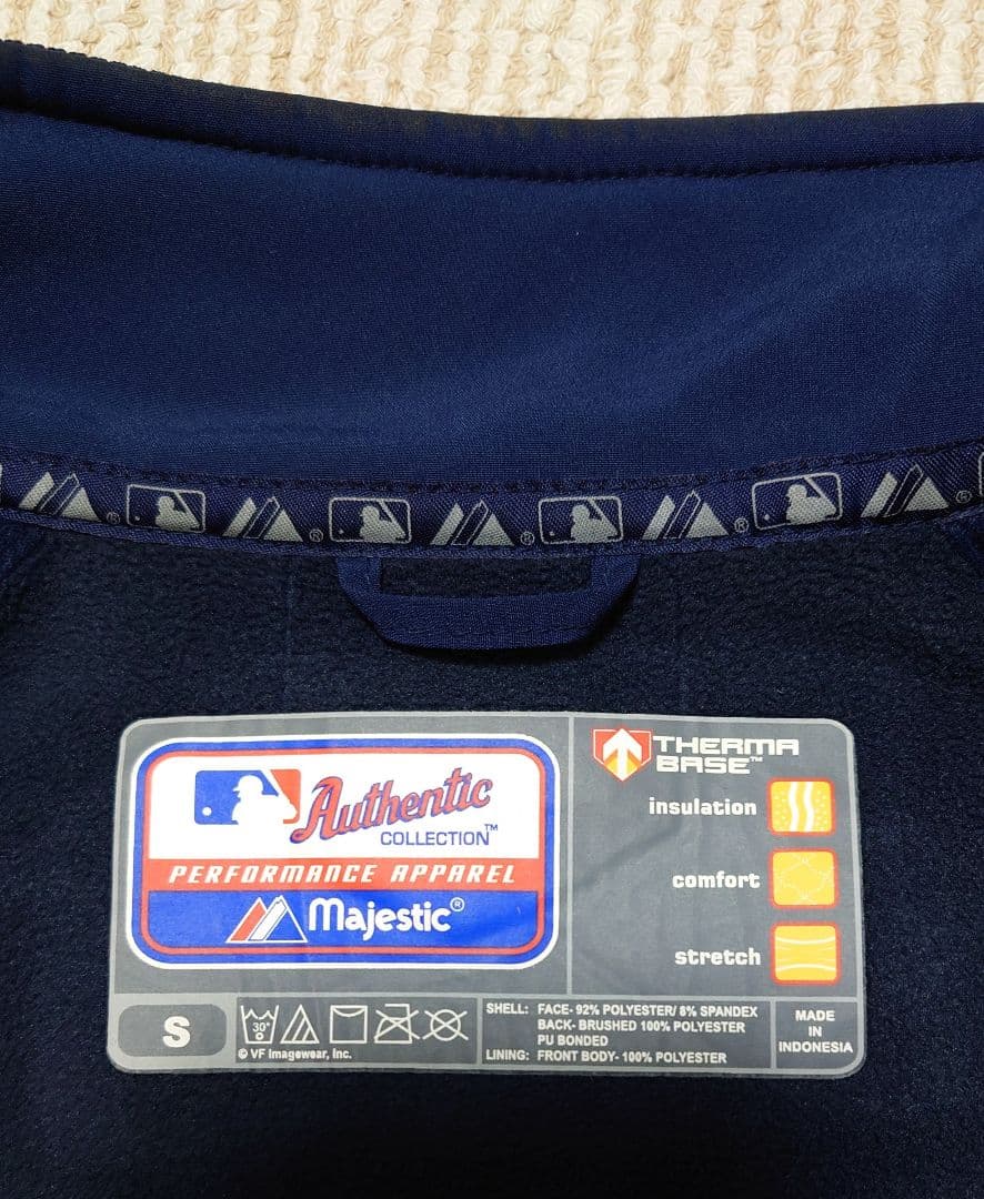 【人気】マジェスティック MLB レッドソックス チームジャケット ネイビー