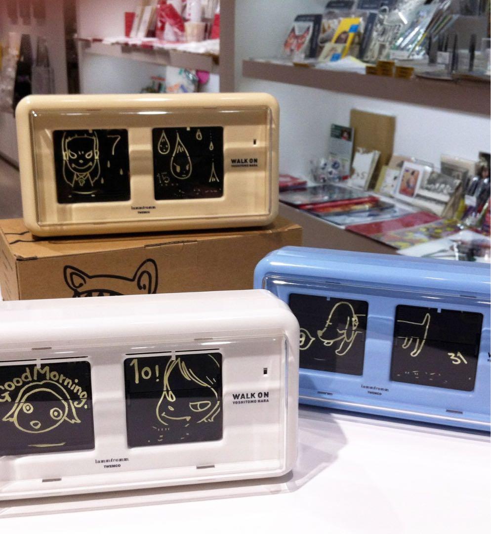 【新品／未開封・保証付き】奈良美智 パタパタクロック WALK ON ホワイト