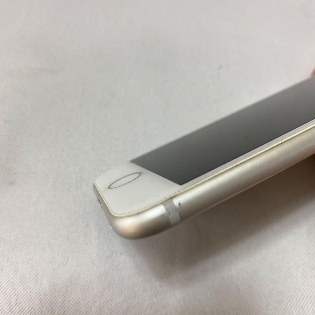【中古】Apple iPhone 7 シルバー 本体 M188
