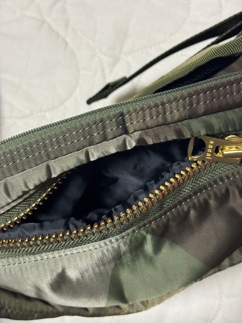 ⭐*️様 sacai x KAWS Bum Bag カモフラ