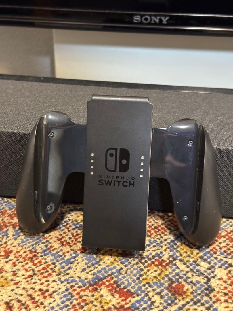 ニンテンドースイッチネオンブルーネオンレッド本体