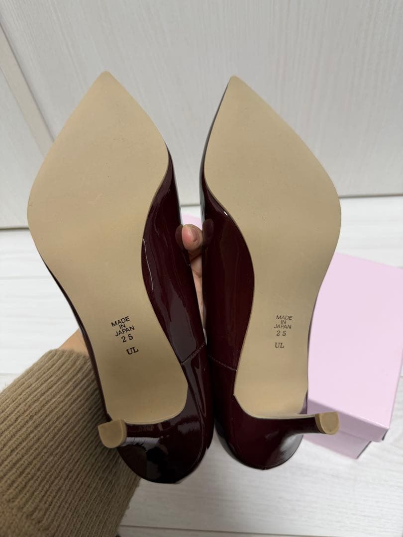 DIANA エナメル　ボルドー　25cm