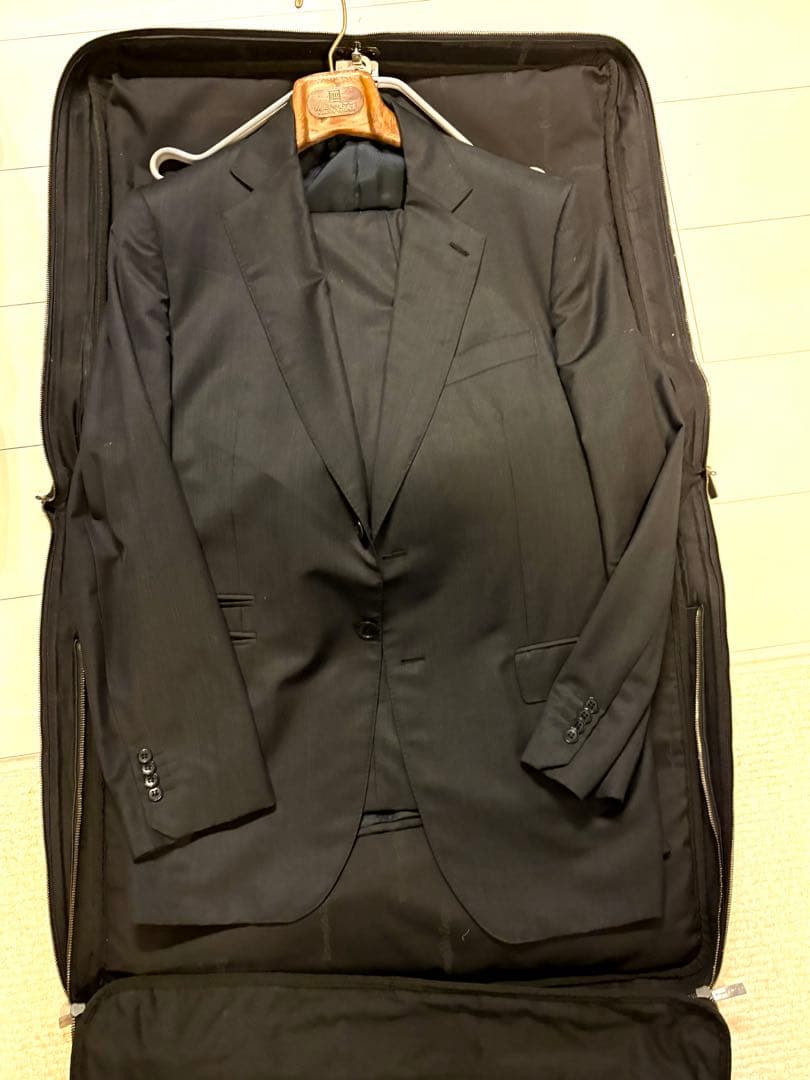 Ermenegildo Zegna ブラックガーメントバッグ