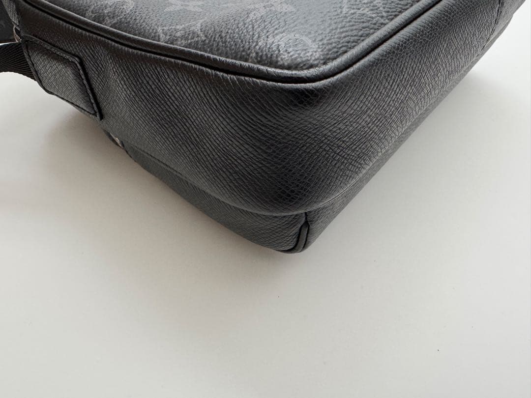 【極美品】ルイヴィトン　アウトドア・メッセンジャー PM ノワール