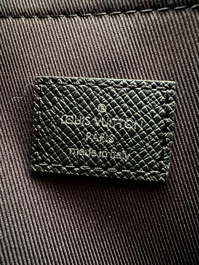 【極美品】ルイヴィトン　アウトドア・メッセンジャー PM ノワール