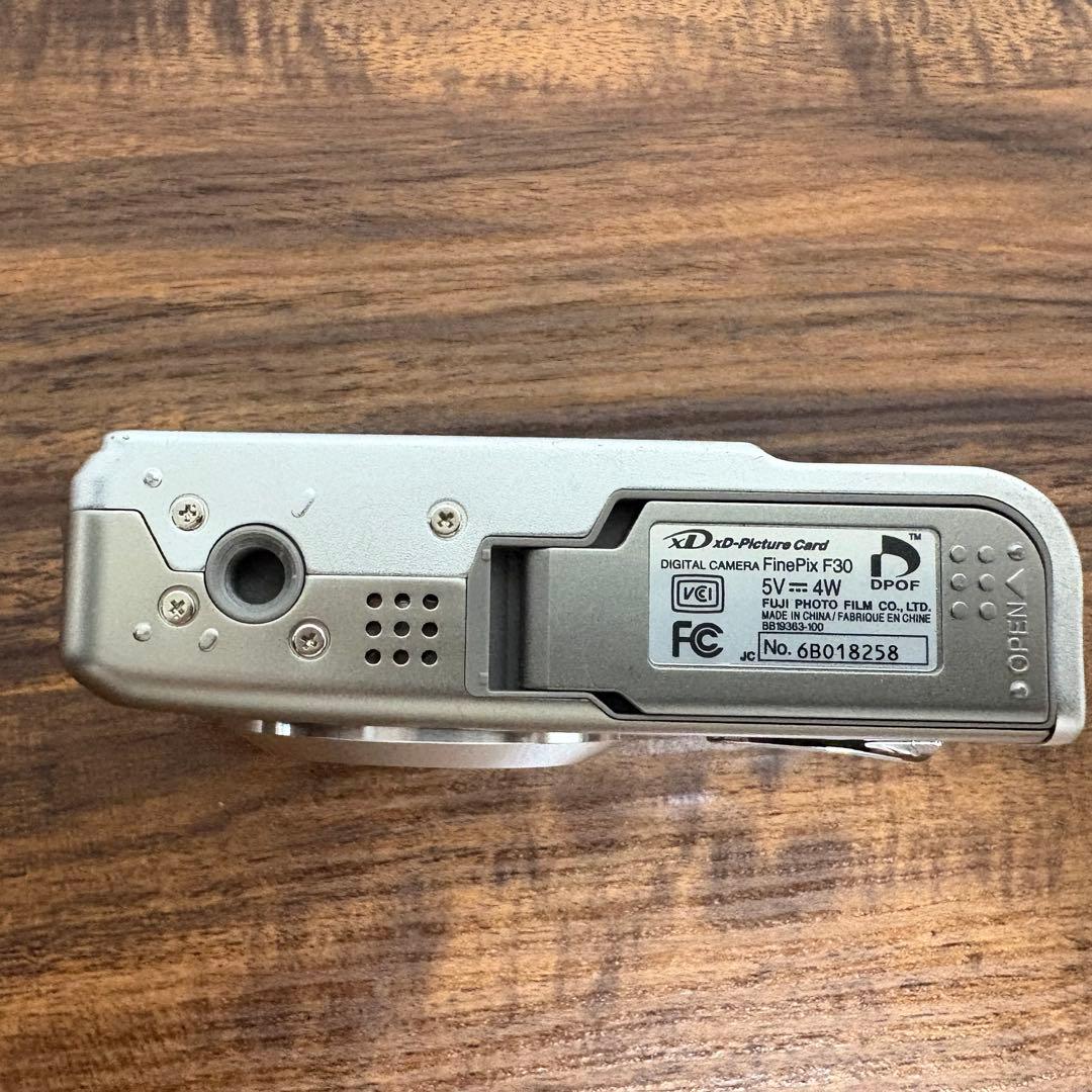【美品✨】FUJIFILM FinePix F30 コンデジ CCD 作例あり