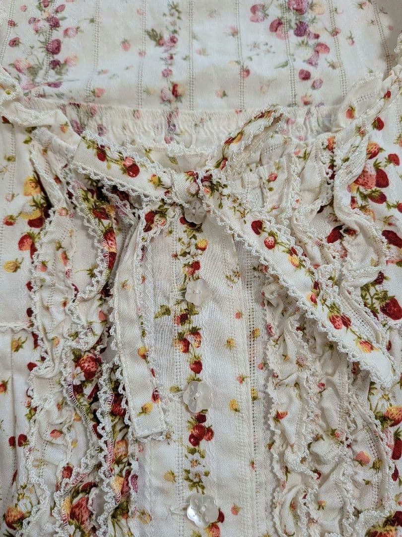 ピンクハウス　いちご柄　ノースリーブワンピース