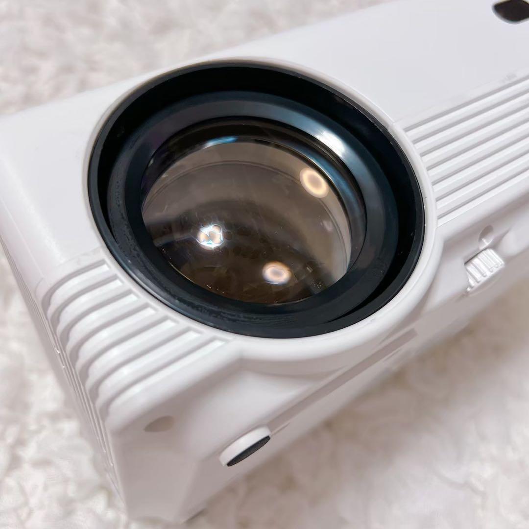 UNENU プロジェクター 小型 9200lm WiFi