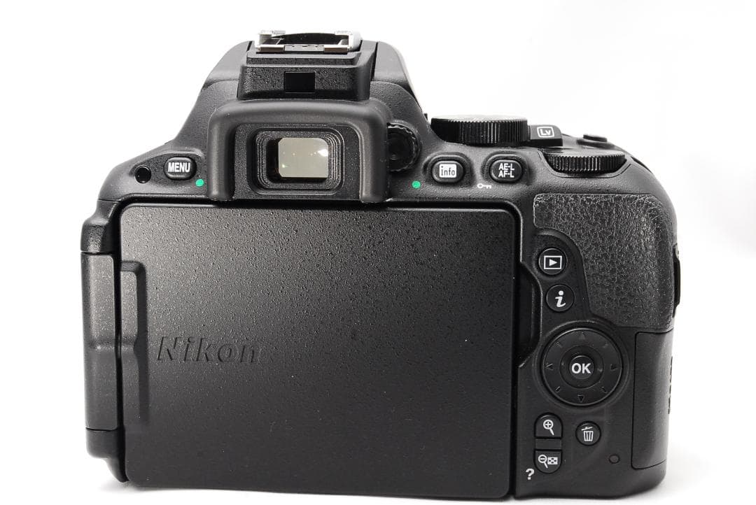 ♥ Nikon D5500 ♥デジタル一眼レフセット ニコン Wi-Fi搭載