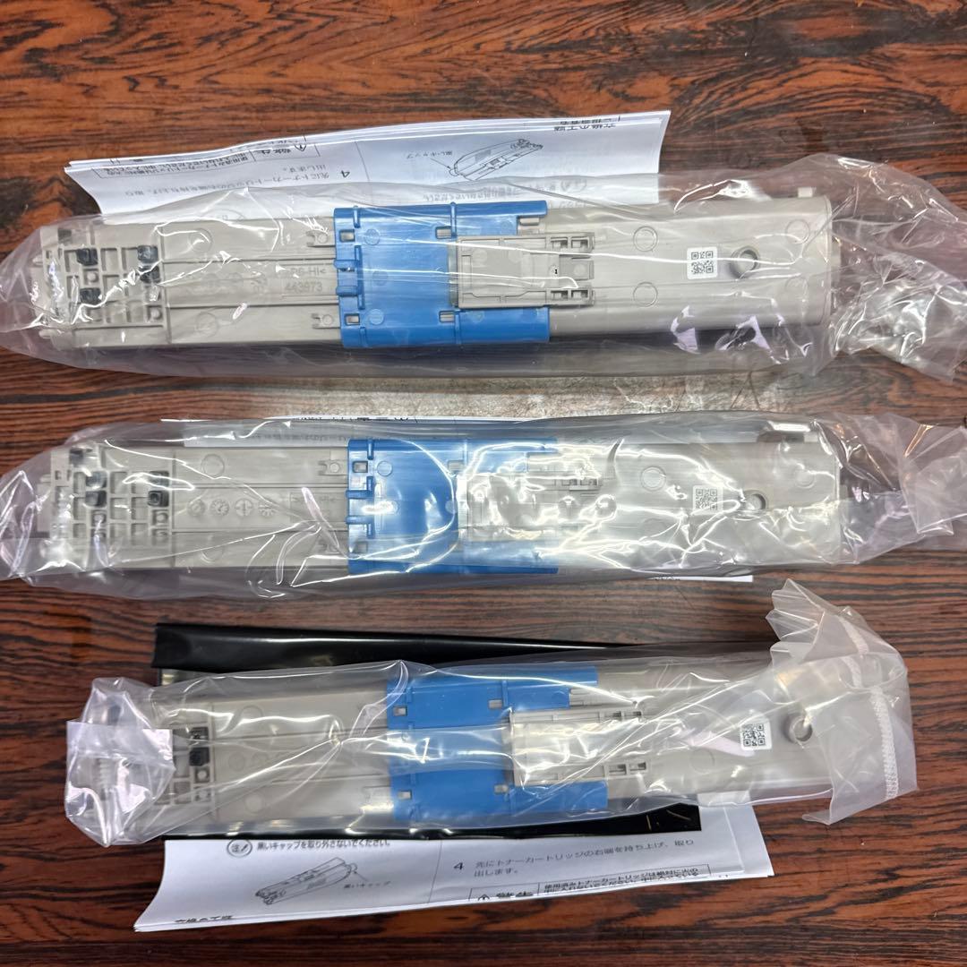 3個　OKI 沖電気 トナー TC-C4AC1イエローTC-C4AM1マゼンタ