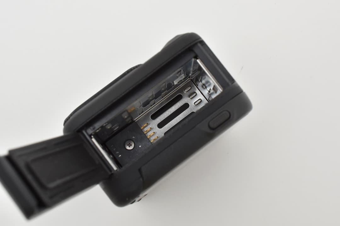 Insta360 AcePro2 デュアルバッテリー 0336