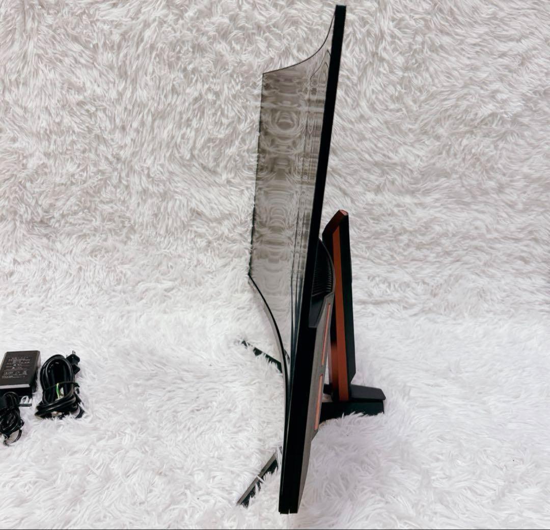 MSI Optix AG32C 31.5インチ ゲーミングモニター curved