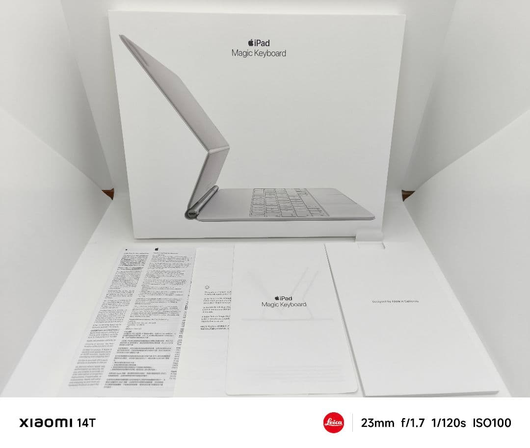 【未使用品】Apple 純正 Magic Keyboard 12.9 13インチ