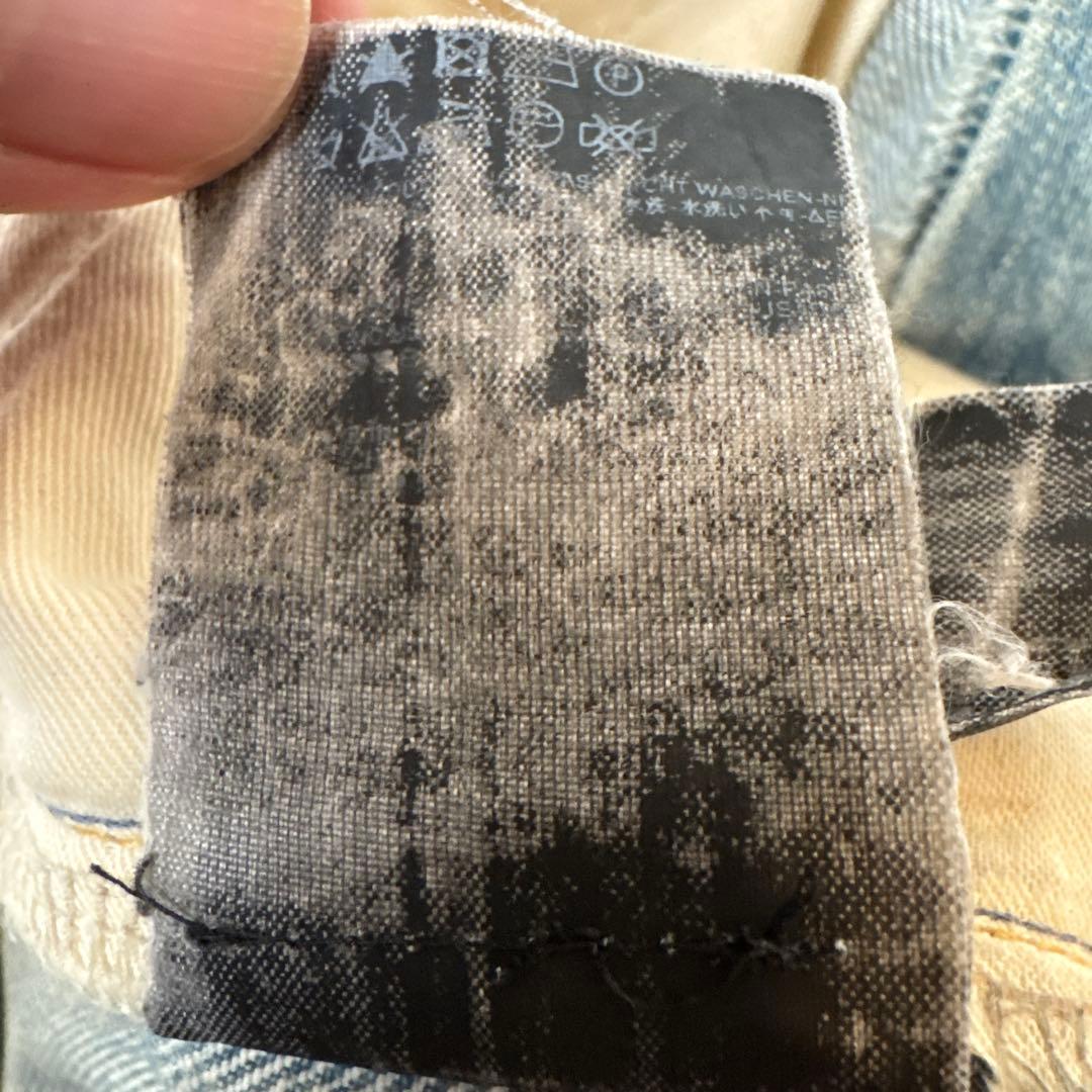 【SAINT LAURENT】ライトブルーデニム　D01M/SL LM 31