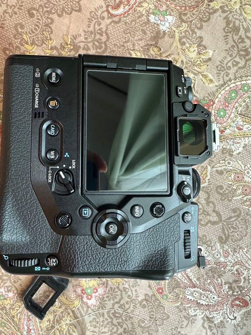 Olympus om-d e-m1x シャッター6350回