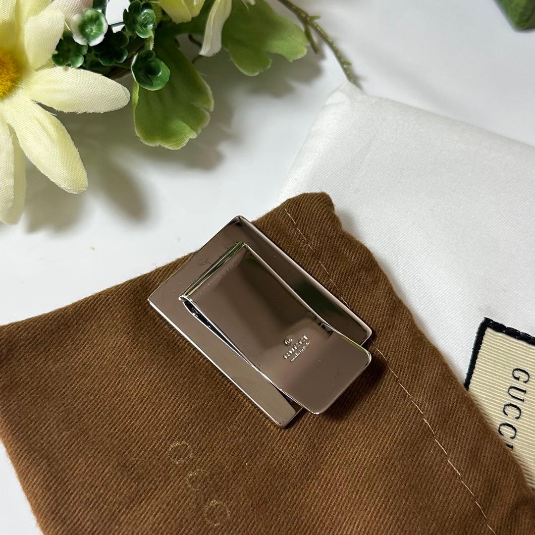 【未使用・希少】GUCCI マネークリップ レザー 上品