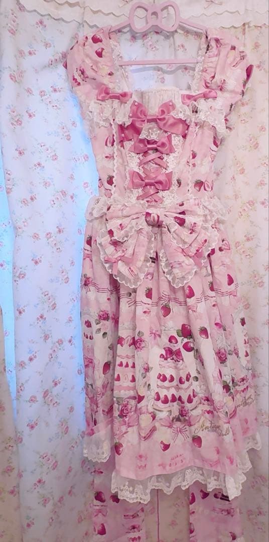 エペティスストロベリーケーキワンピース【AntiqueDoll】