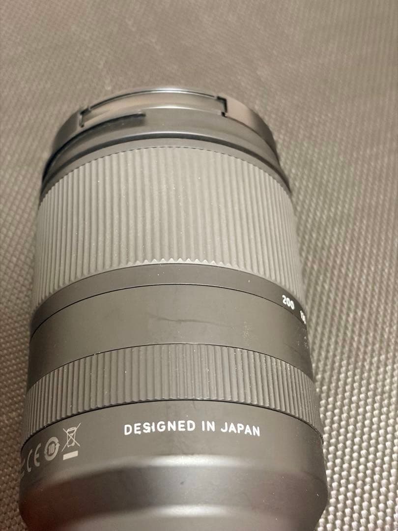 タムロン 28-200mm F2.8-5.6 Di III RXD A071