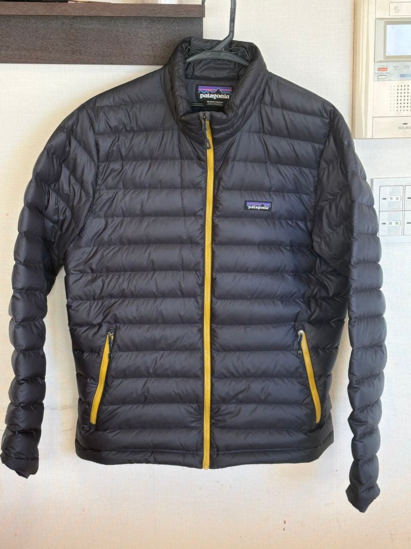 パタゴニア　patagonia ダウンセーター　ネイビー　Mサイズ