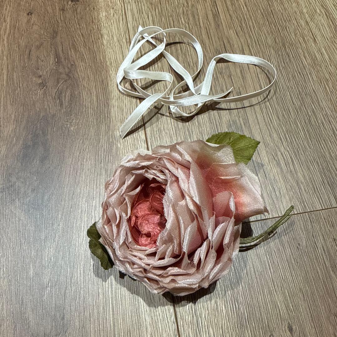 PINK HOUSE(ピンクハウス)フラワーコサージュ