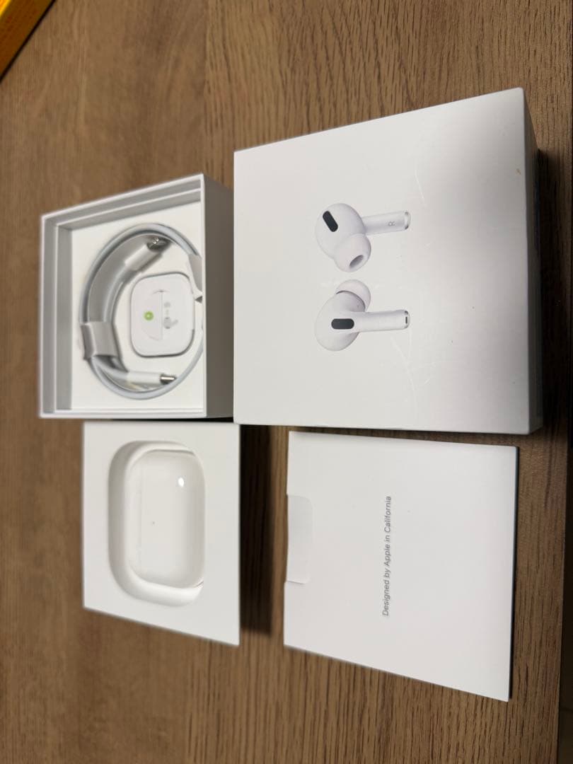 Apple AirPods Pro 本体　付属完備