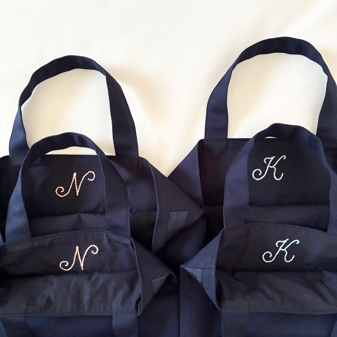 こん　手刺繍　シューズバッグ　サブバッグ　ティッシュケース　【1/2】