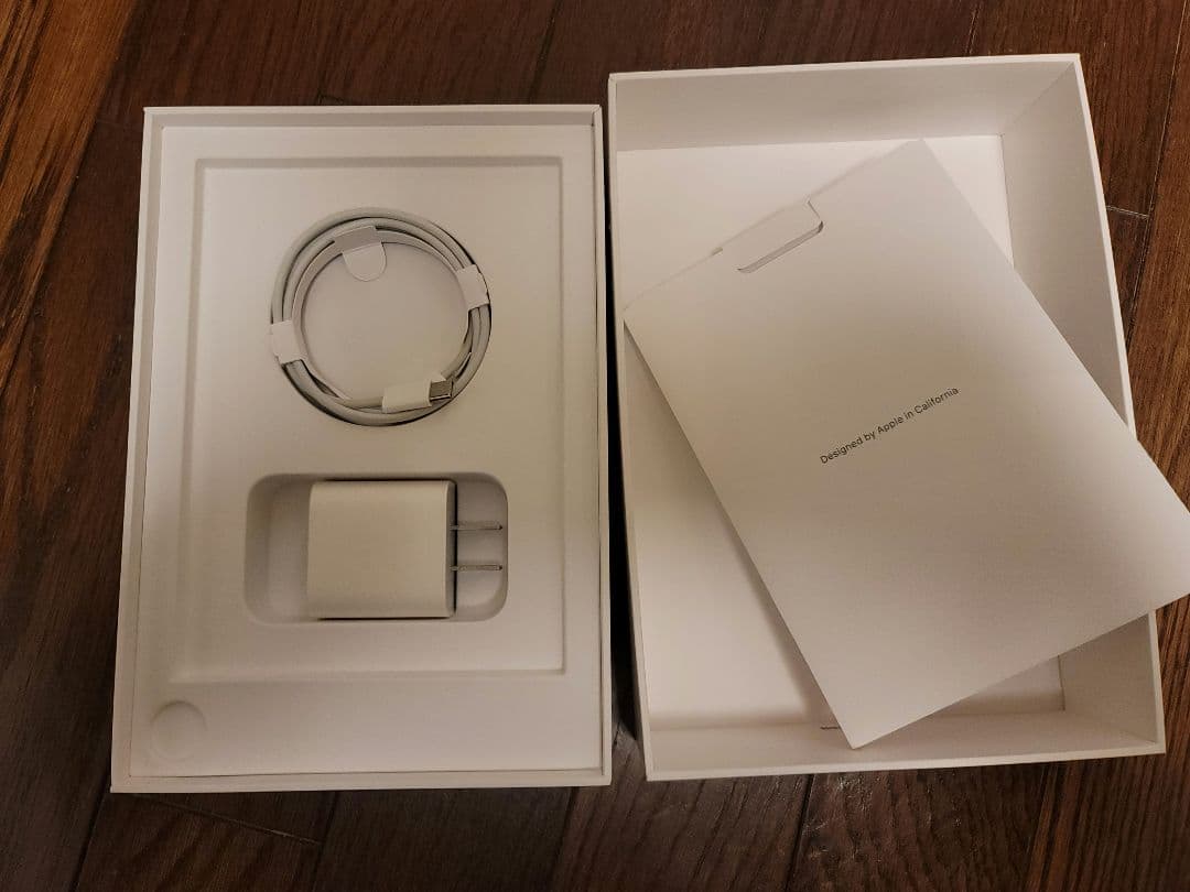 iPad mini6 Wi-Fiモデル　64GB　ケース付き