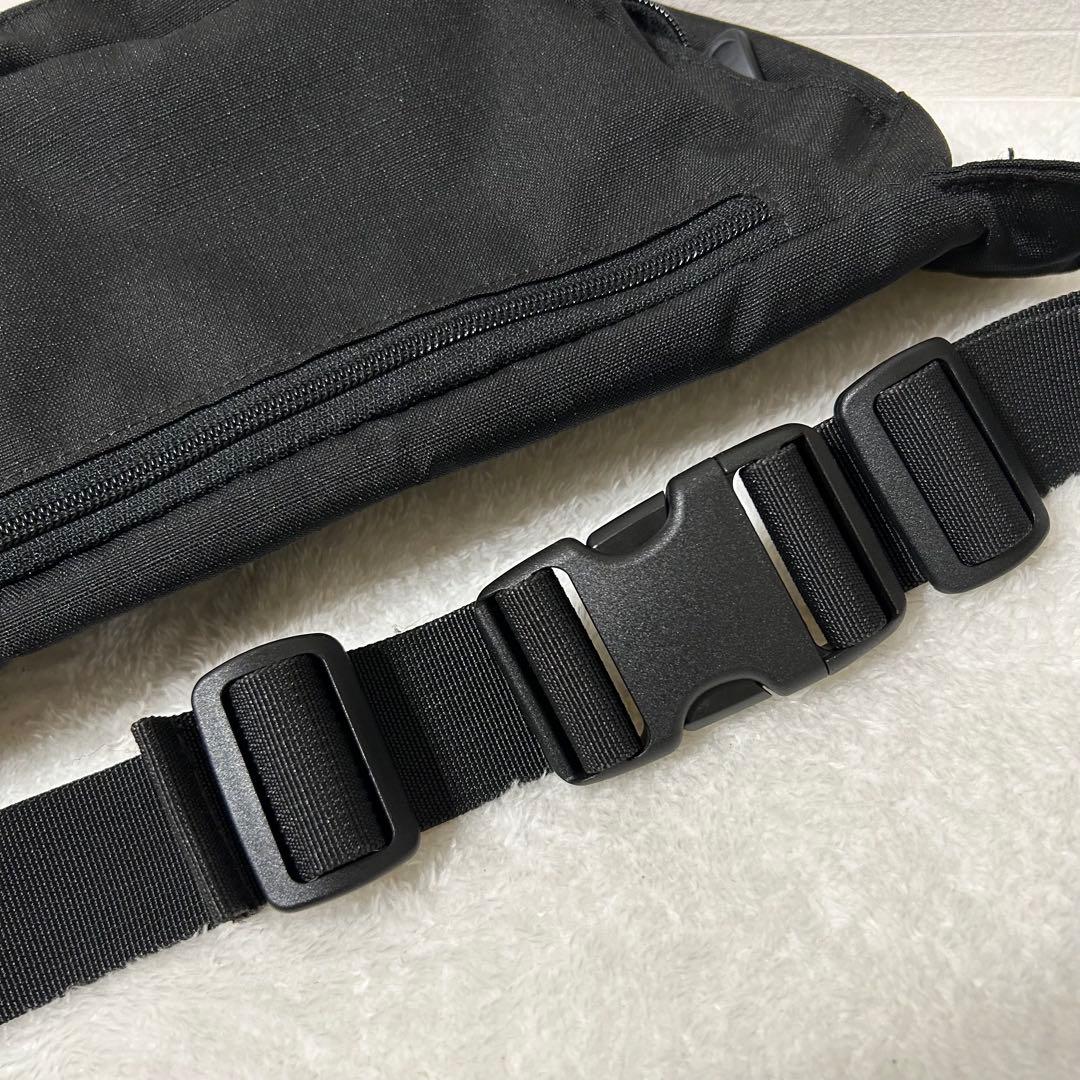 ★(^^) ★新品　エックスガールレオパードボックスロゴヒップバッグ