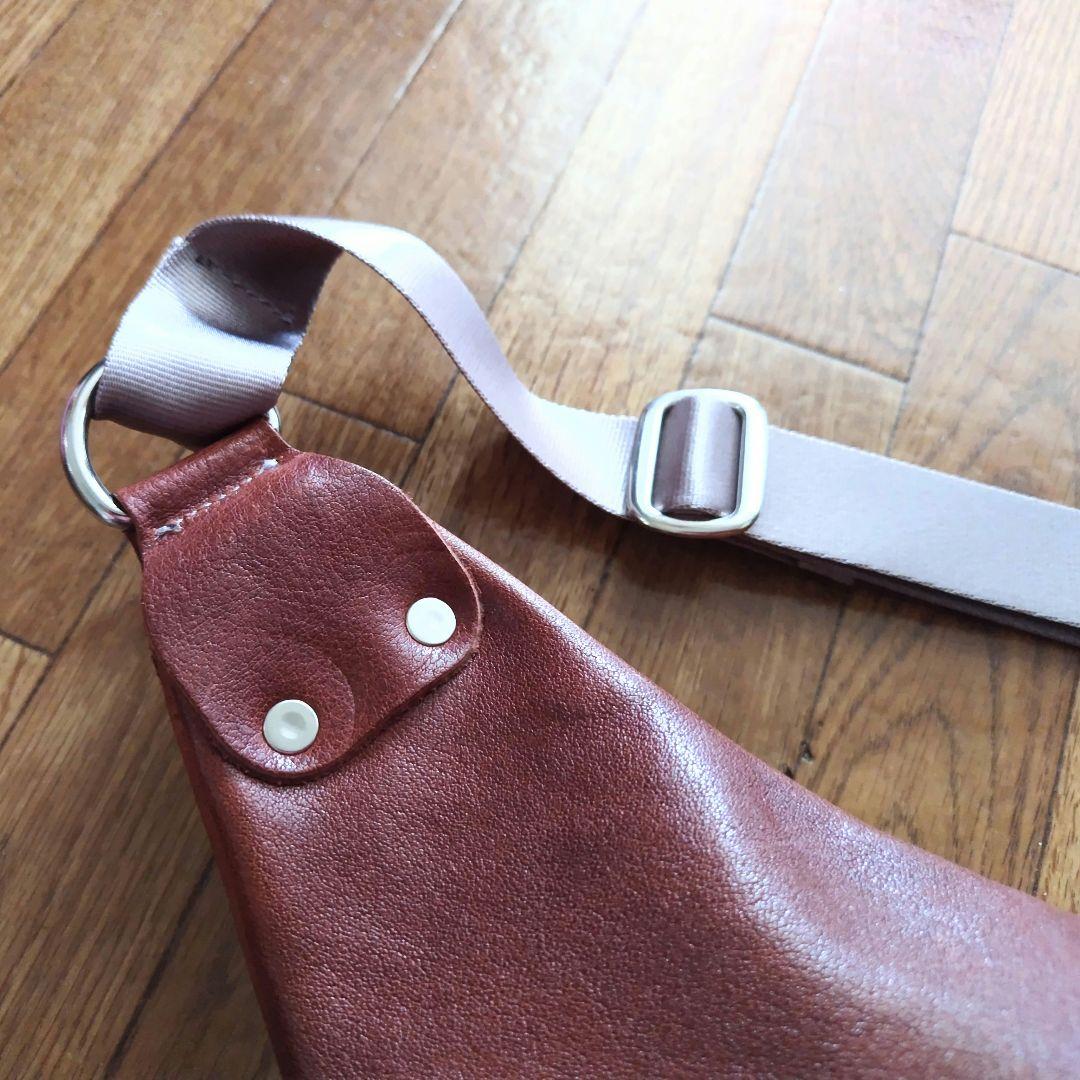 け*ん様 ハンドメイド　ボディバッグ　本革　クリーマー　特大　ブラウン　新品　1