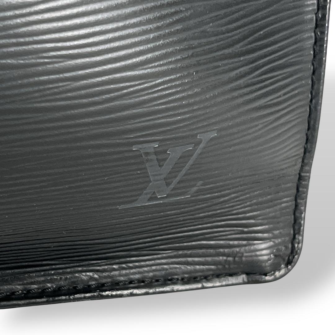 ルイヴィトン　サックプラ　ハンドバッグ　トートバッグ　エピ　ブラック　A4収納可