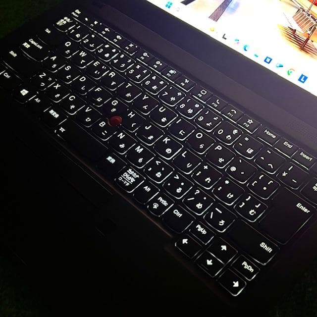 2021《美品級》フラッグシップモデル！新品NVMeSSD1TB！Lenovo