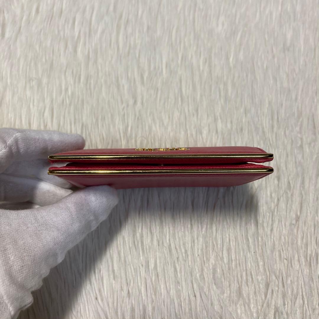 週末限定特価美品　PRADA プラダ　二つ折り　財布　コンパクト　ミニ　ピンク